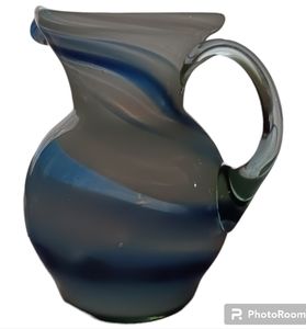 Hand blown Mexican Art Glass 40 oz. Pitcher